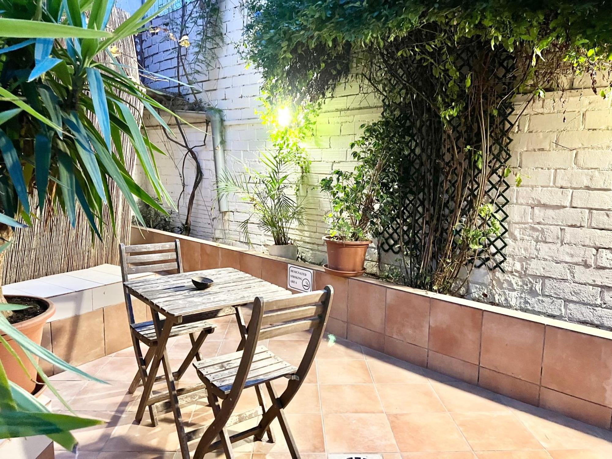 Santa Coloma de Gramanet Cozy Suite Apartment, Wifi! מראה חיצוני תמונה